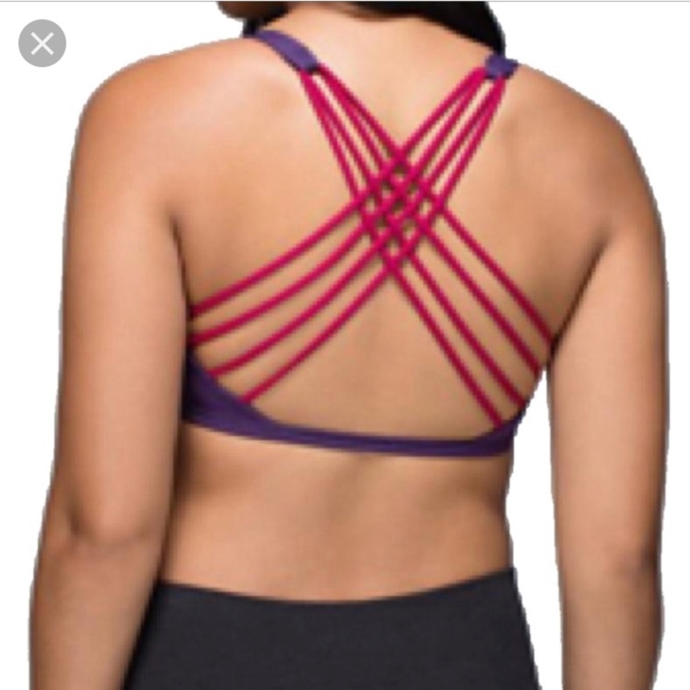 Lululemon Free to Be Wild Sports Bra Size 2